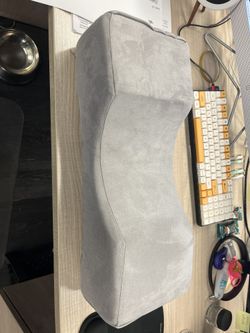 Pillow - Lash Tech Pillow