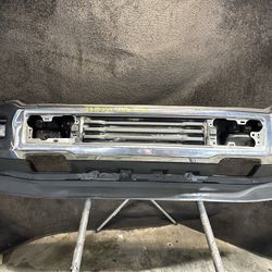 18-20 Ford F150 OEM Chrome Bumper assembly FRONT