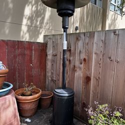 Outdoor Heat Lamp + Propane Tank 