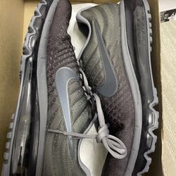 Nike AirMax 2017 Size 10.5