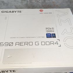GIGABYTE Z690 Gaming Motherboard - Open Box, Brand New
