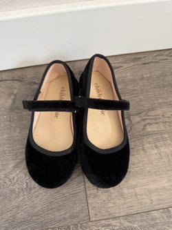 Girls shoes size 8.5 childrenchic brand