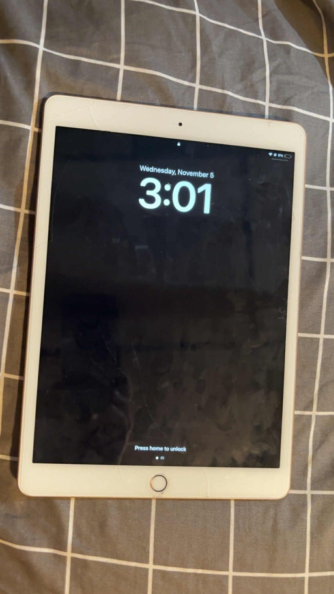 iPad 8th Generation 128gb Pink