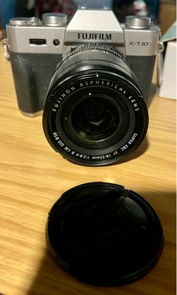 Fujifilm X-T10 Mirrorless Camera with XF 18-55mm Lens