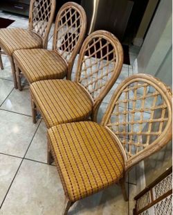 4 Vintage Wicker Rattan Chairs