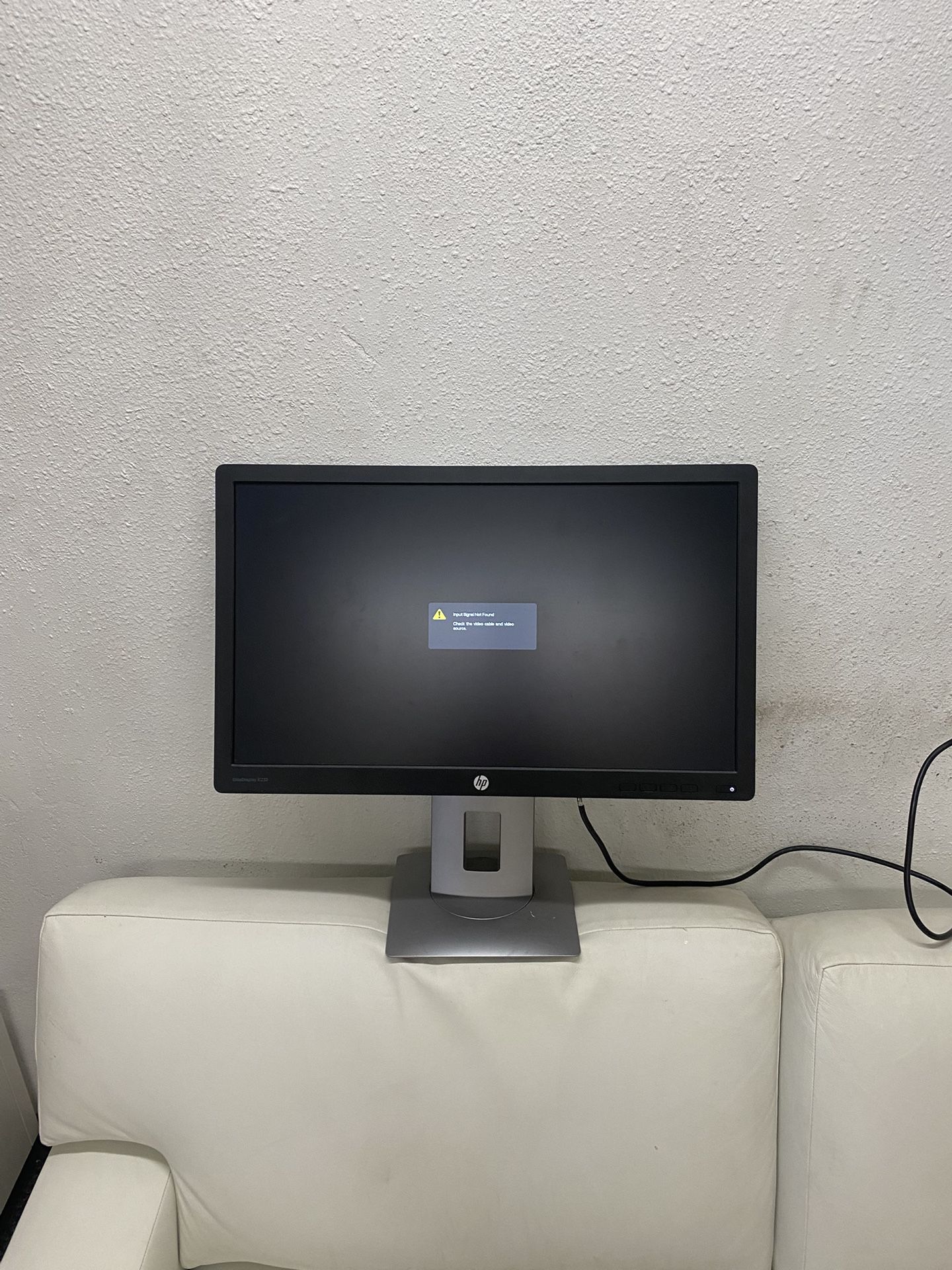 Hp Monitor 24 Inches With HDMI Port And Display Port