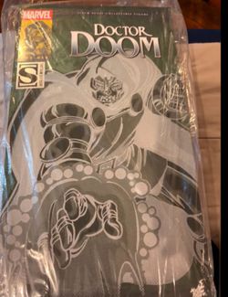 Hot Toys Dr Doom