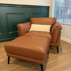Leather Chair With Ottoman