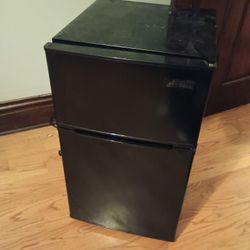 Arctic King Mini Refrigerator-Freezer.
