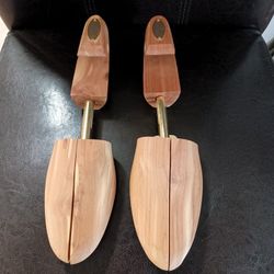 Cedar Shoe Tree (8 Pair)