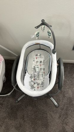 Graco Baby Swing