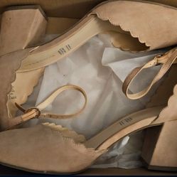 Women's Heels Size 8.5W