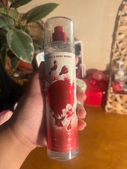 Japanese Cherry Blossom Perfume