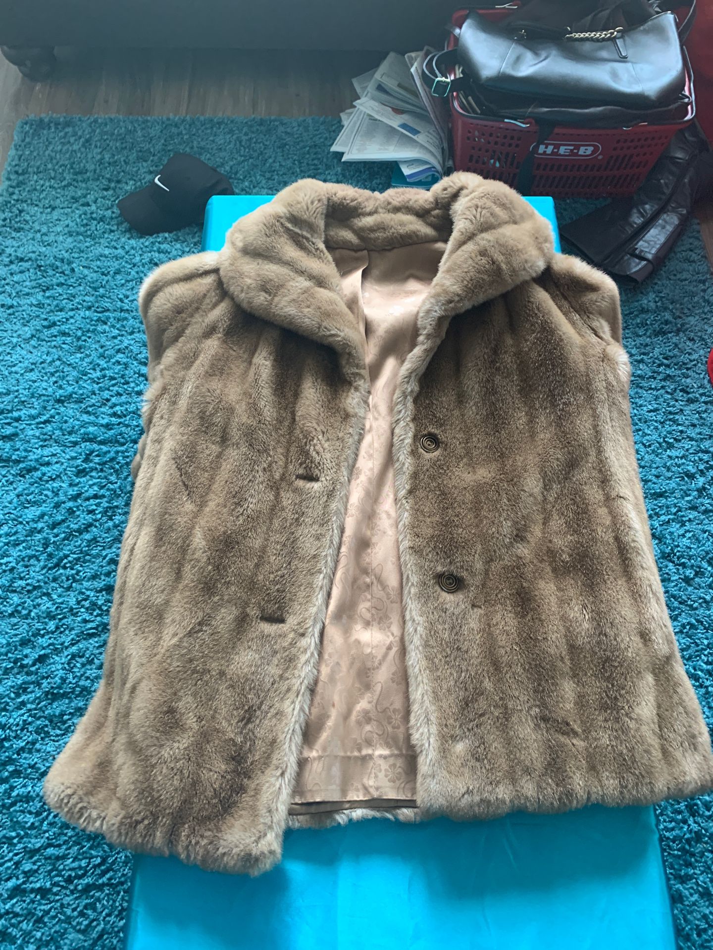Faux fur small coat