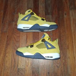 Jordan 4s 