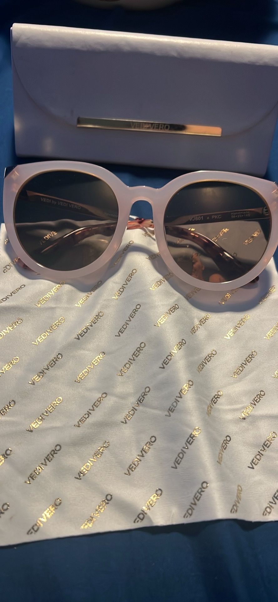 Vedi Vero Women’s Sunglasses
