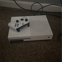 Xbox 1 S And Controller 