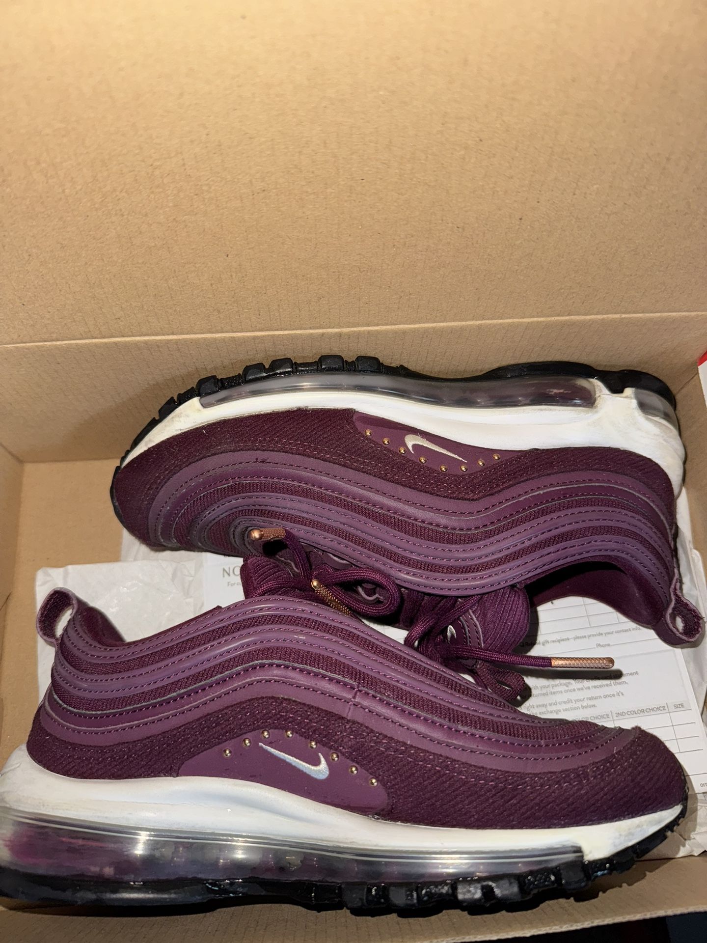 Nike Womens Size 6