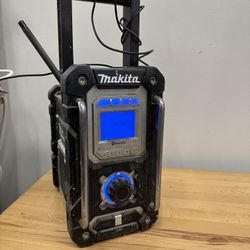 Makita Bluetooth Speaker 