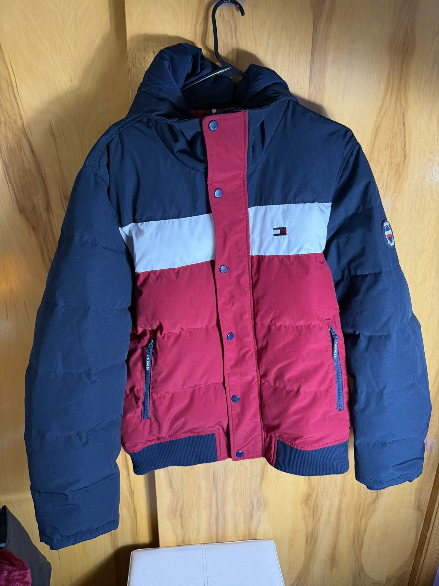 Tommy Hilfiger Men's MultiColor Block Full Zip Lined Hooded Puffer Jacket Size L