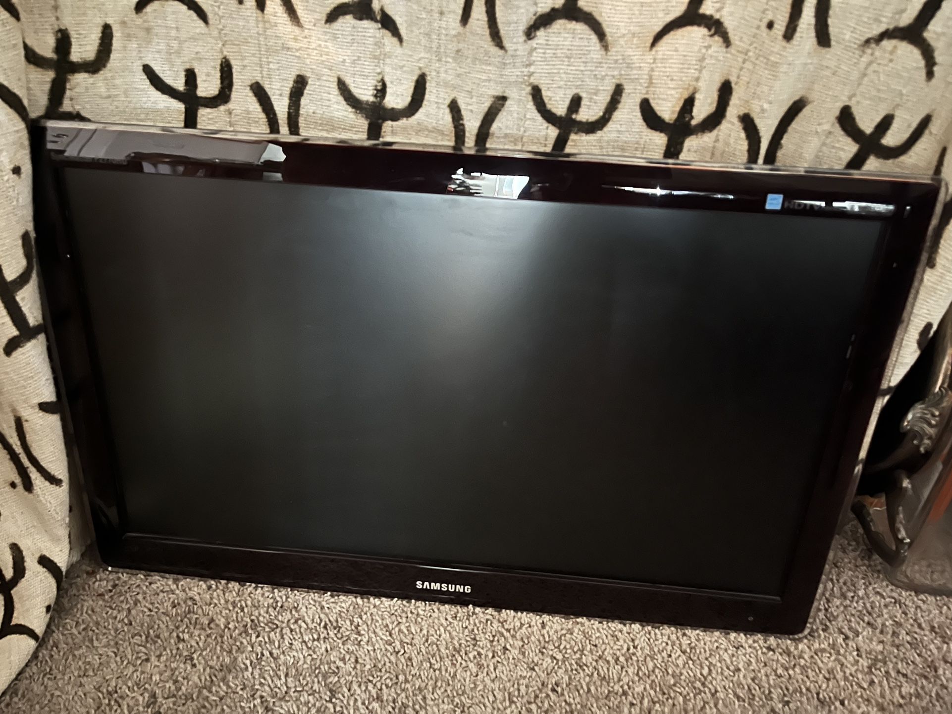 Samsung tv 17x25