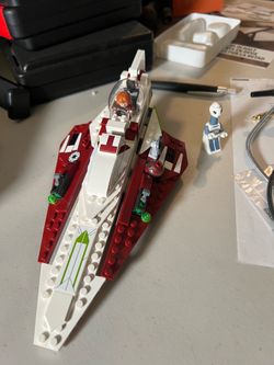 #75333 Obi-Wan Kenobi’s Jedi Starfighter (282 pcs)