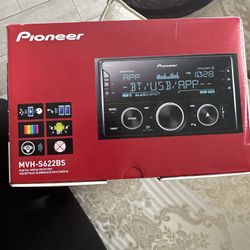 Pioneer Radio 