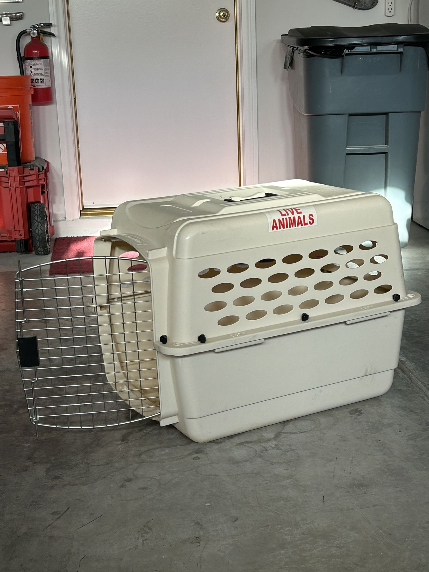 Vari-Kennel Ultra Dog Crates