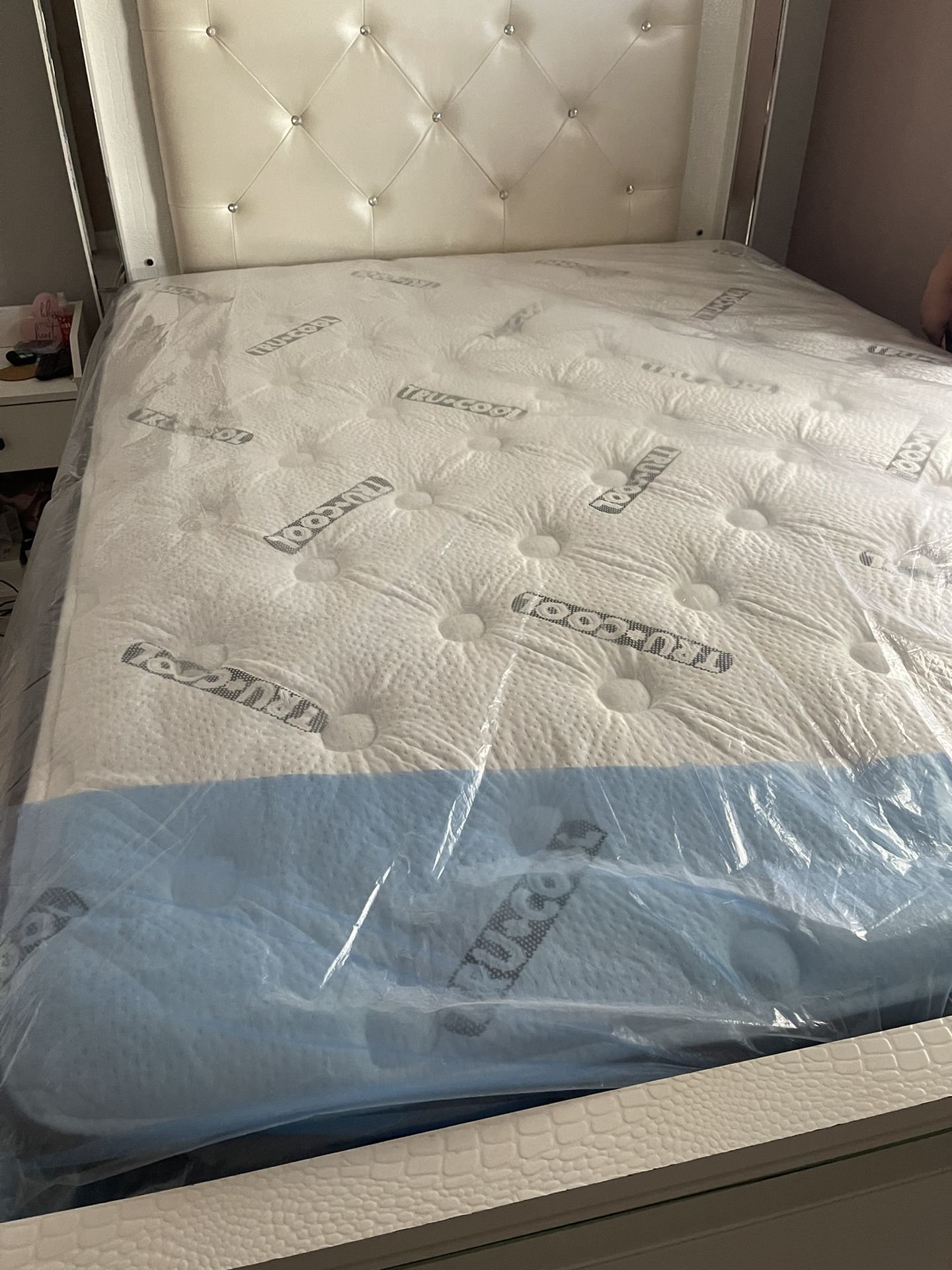 NEW Mattress Sale
