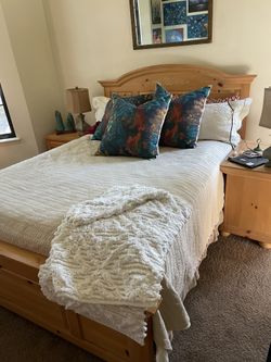 Queen Bedroom Set
