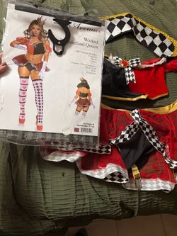 Costume