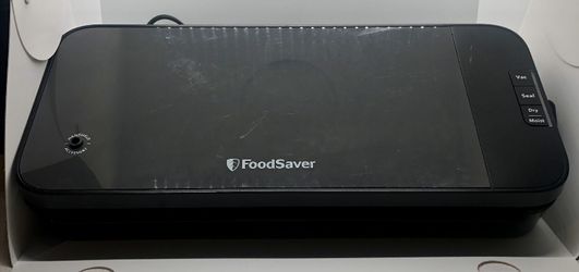 FoodSaver Vacuum Sealing System w/ Storage & Cutter Bar VS2110 Kitchen Household Appliance for Food Product w/ Bags • Works Great!!