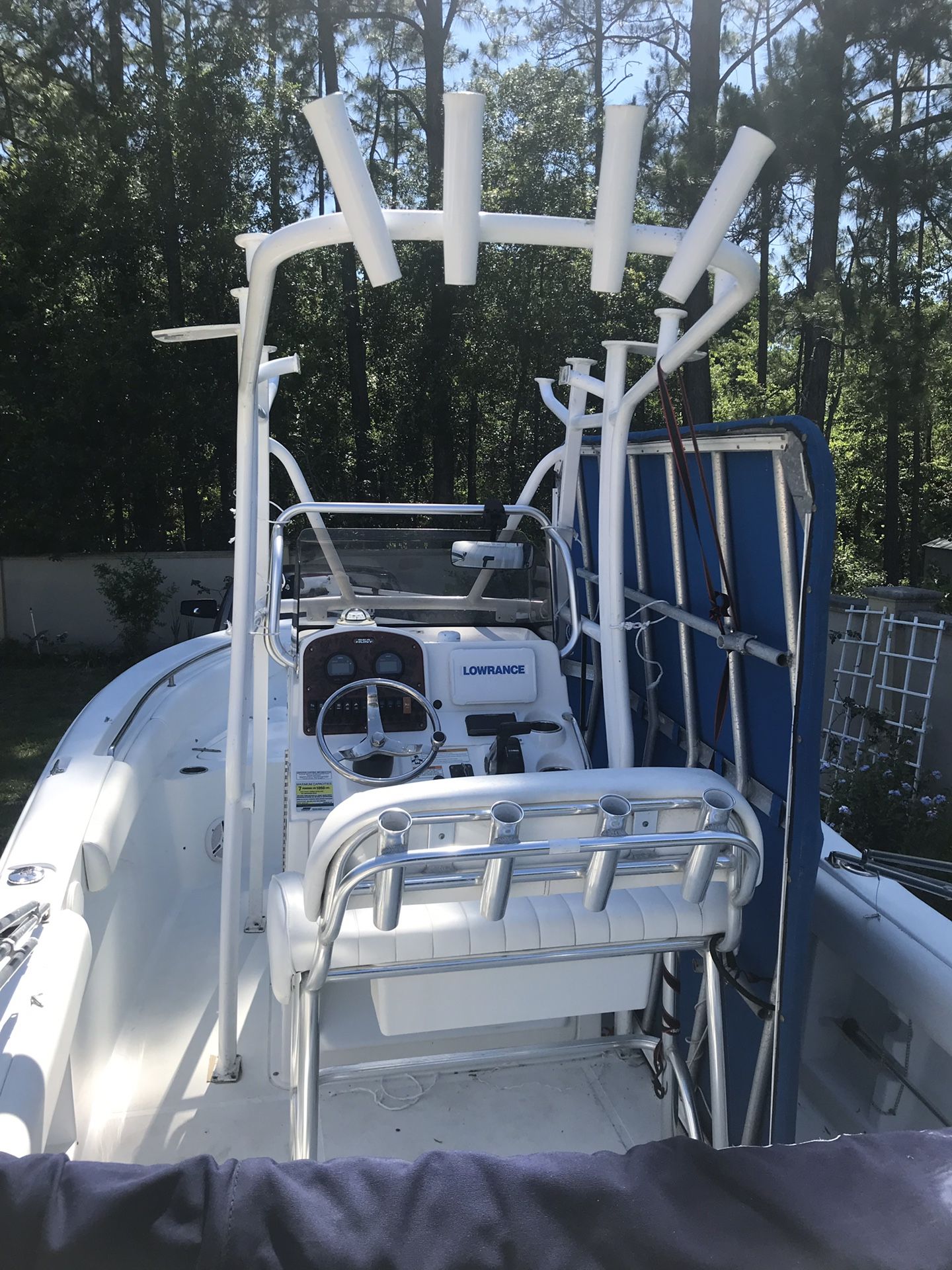 T top with rocket launchers for center console boat for Sale in