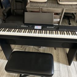 Casio CGP-700 Compact Grand Piano