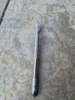 Torque wrench