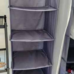 Hanging wardrobe organizer