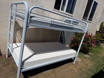 Bunk beds Literas