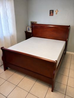 Cama completa (full bed)