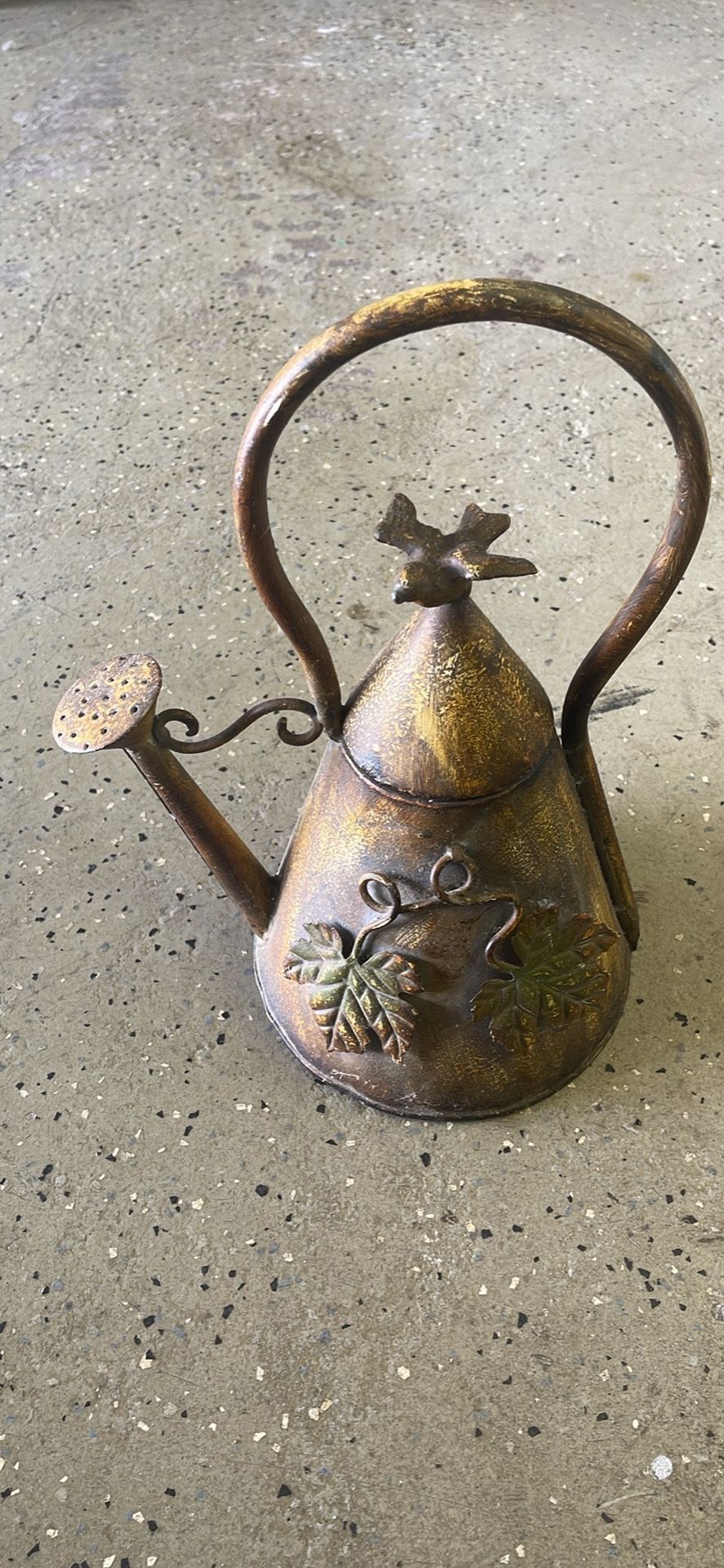 Copper Or Brass Powder Pot Irrigation plants