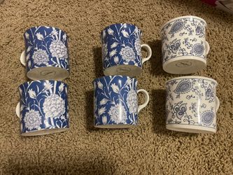 A Set Of 6 WILLIAM MORRIS FINE BONE CHINA Mug Cups