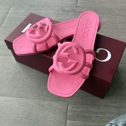 Gucci Sandals Size 39