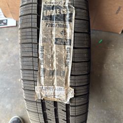 Good Year Tire