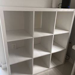9 Cube Bookshelf/Storage Unit 