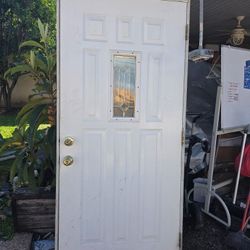 Esterior Door