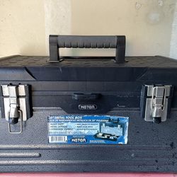 20” Metal Tool Box