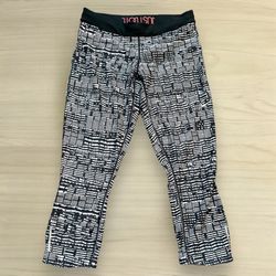 Nike Dri-Fit Women Legging Black White Geometric Elastic Waist with drawstrings