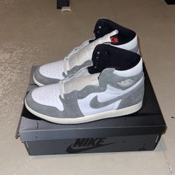 $220 Jordan 1 10.5