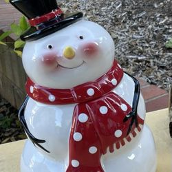 ⛄️ Snowman themed  dining settings  