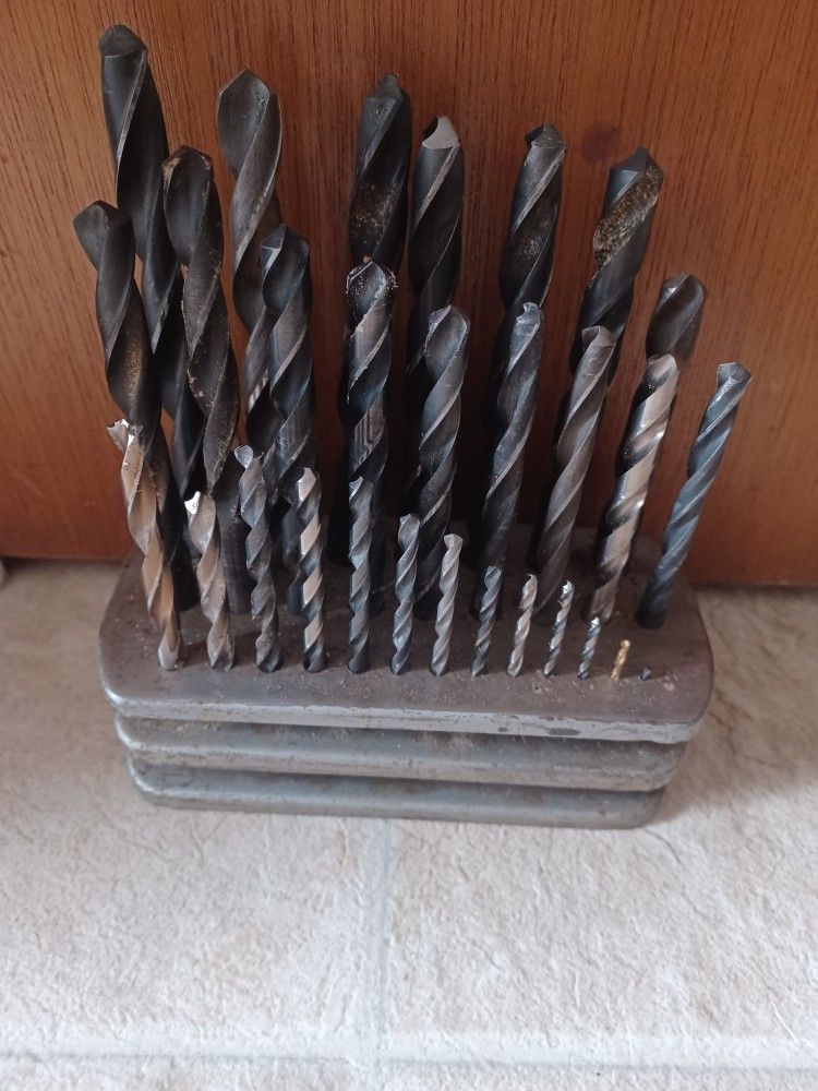 29 Piece Drill bit set.