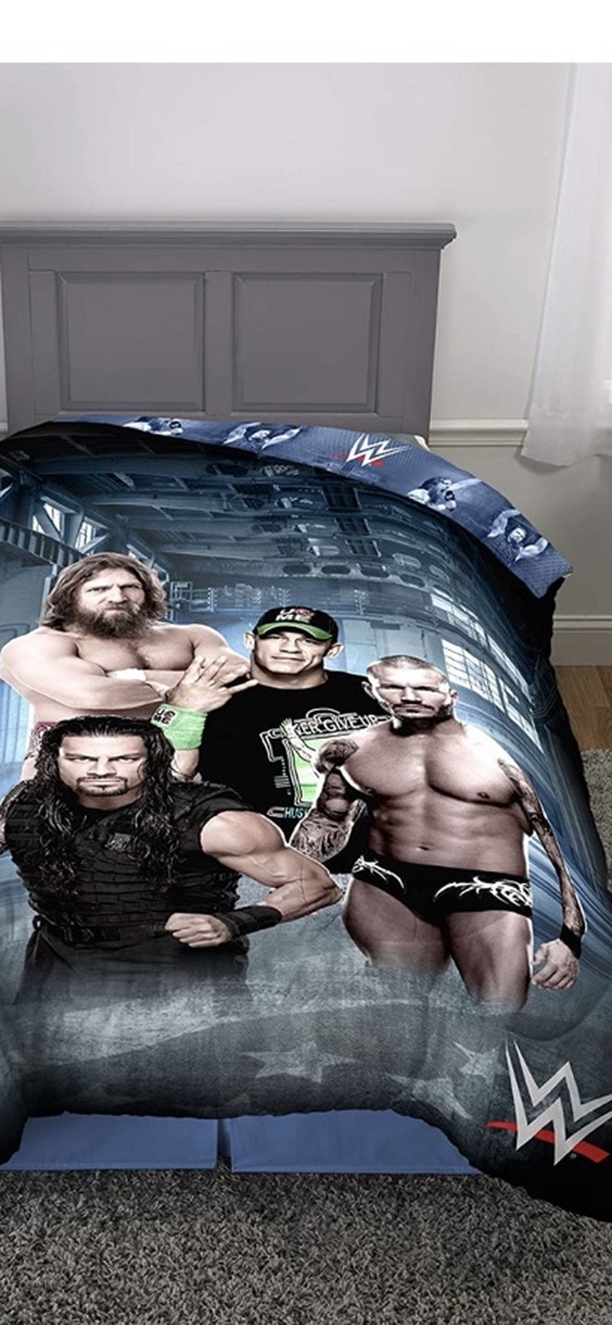 WWE Reversible Twin Sheet And Comforter Set